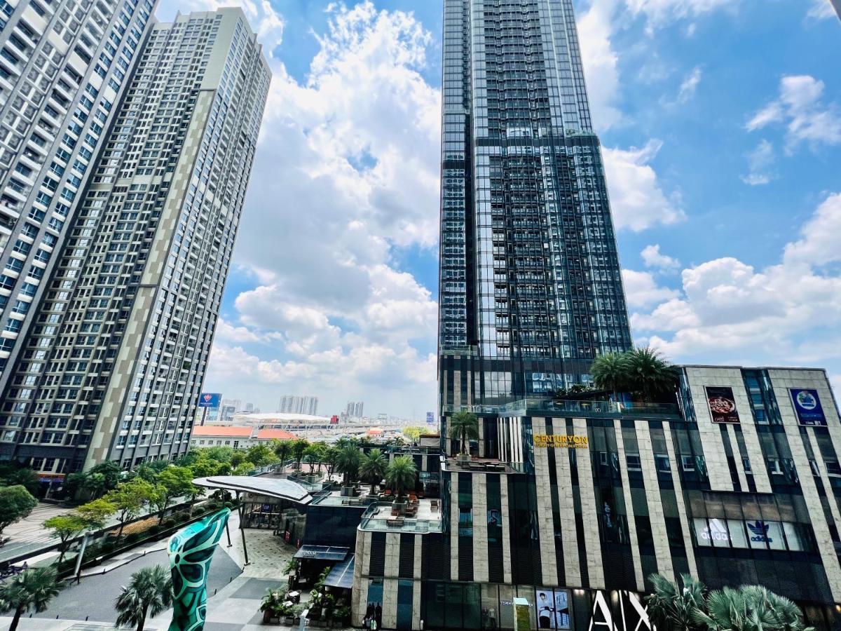Homes By Christine - Vinhomes Central Park Ho Chi Minh City Exterior photo