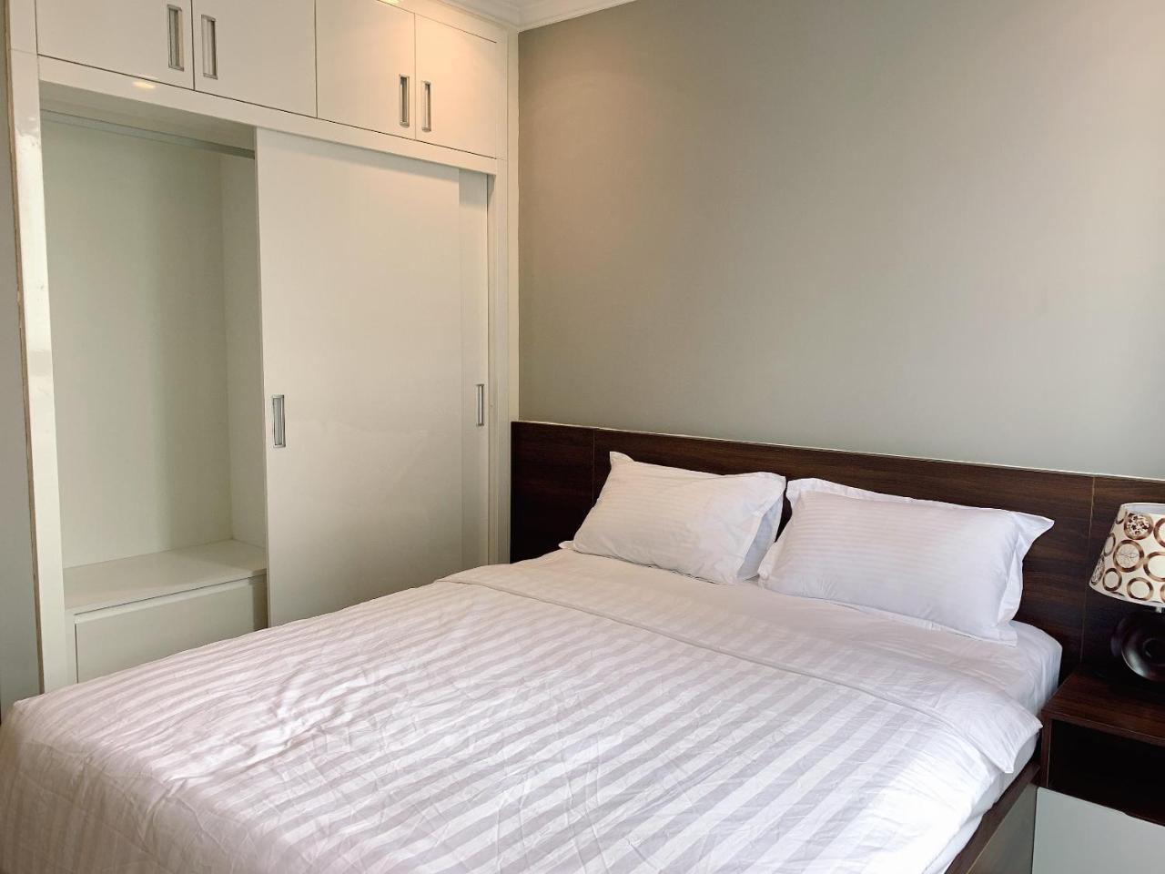 Homes By Christine - Vinhomes Central Park Ho Chi Minh City Exterior photo
