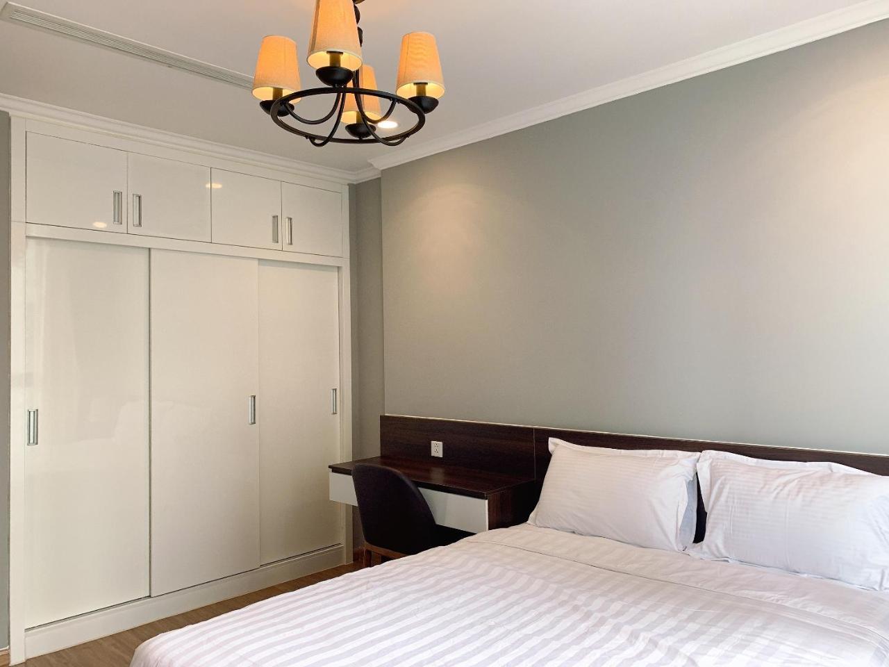 Homes By Christine - Vinhomes Central Park Ho Chi Minh City Exterior photo