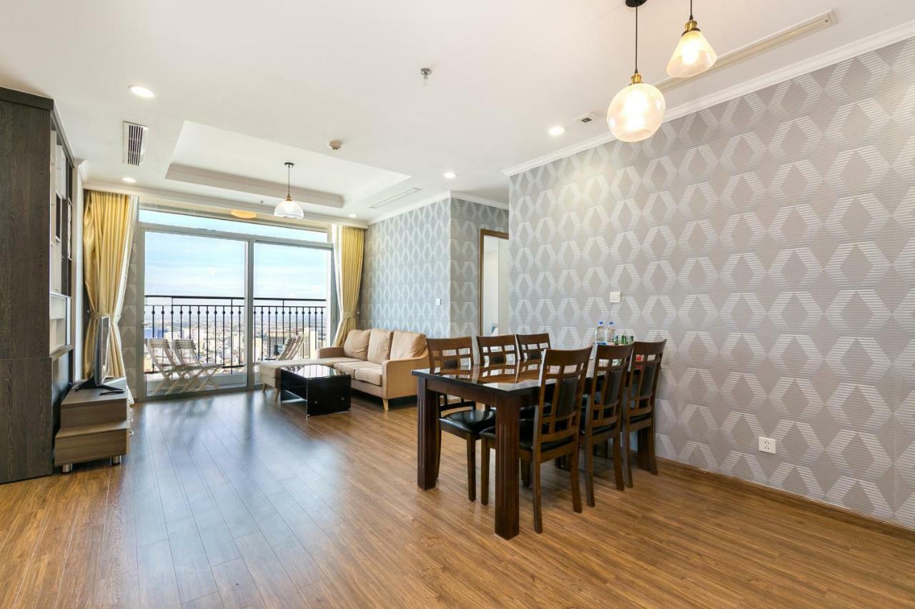 Homes By Christine - Vinhomes Central Park Ho Chi Minh City Exterior photo